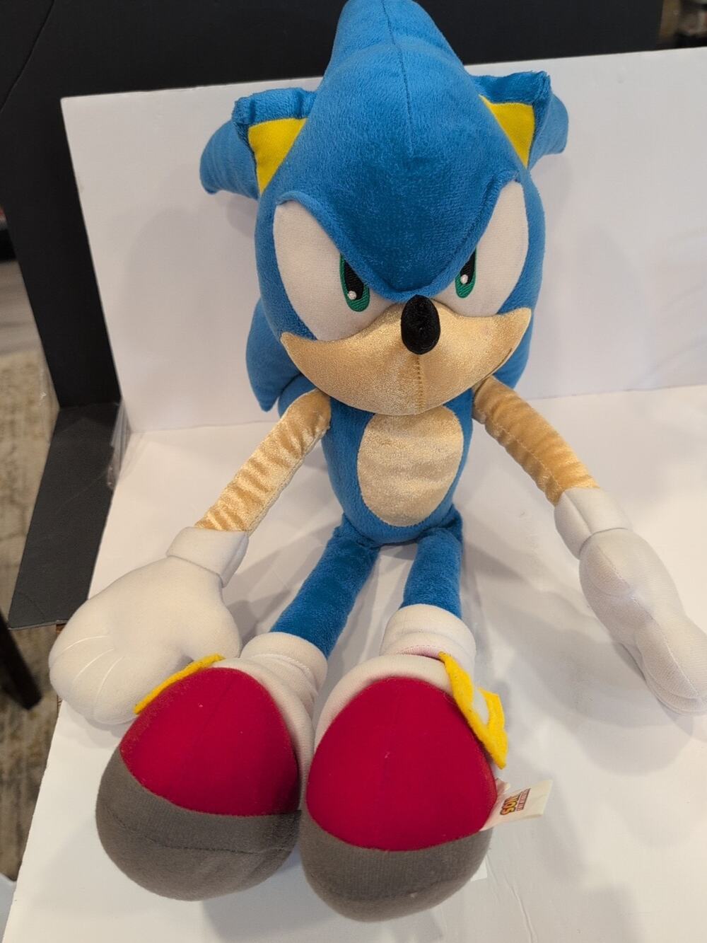 Sonic The Hedgehog Large 24‎ Inch Plush Toy Preowned
